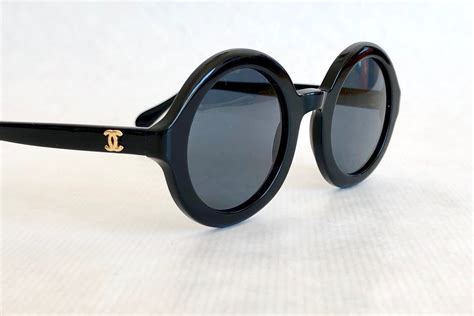 chanel vintage sunglasses shop